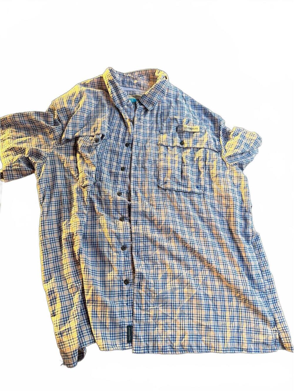 Magellan blue plaid short sleeve shirt